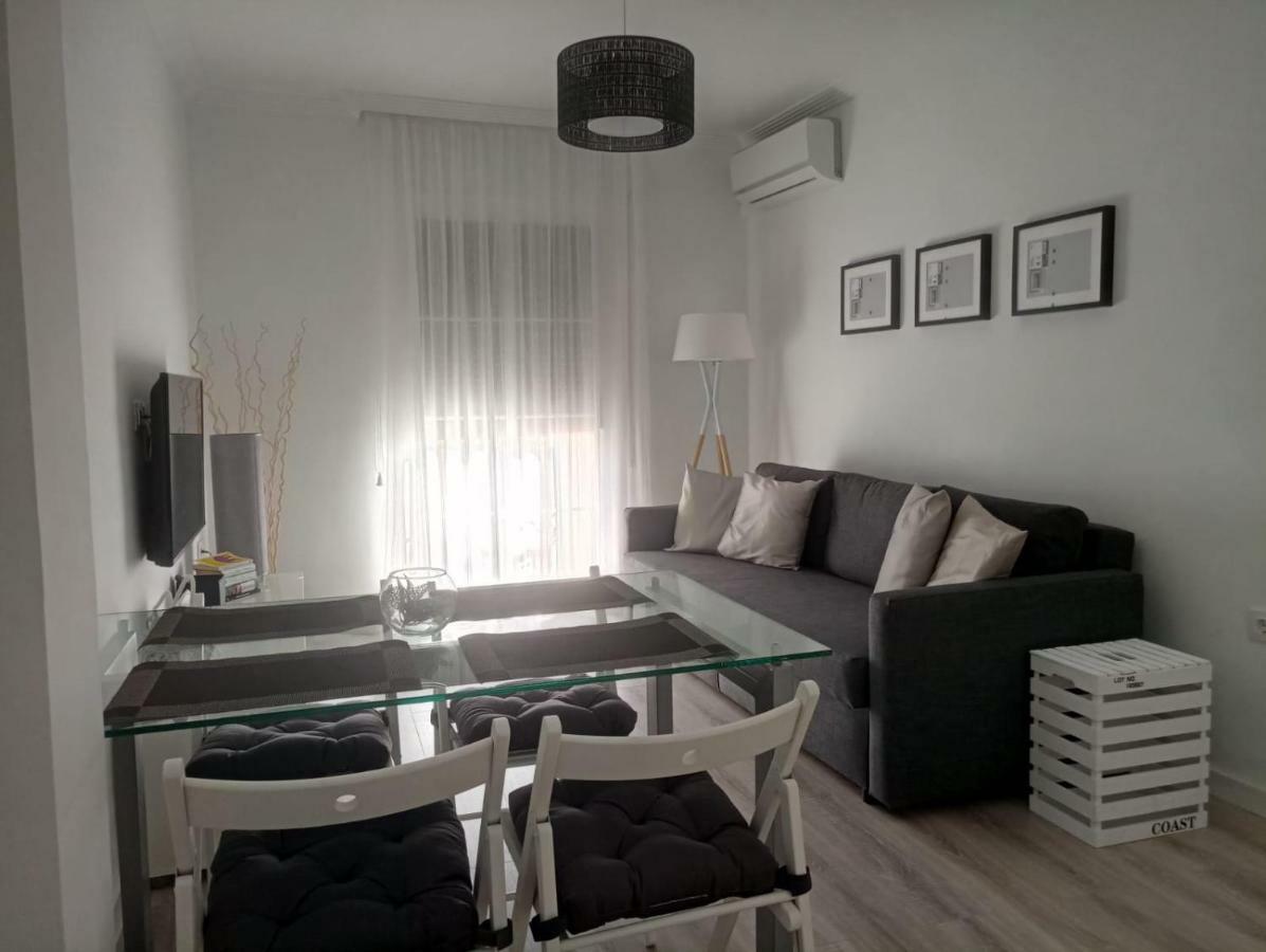 Apartamento Vega Apartment Baena Ngoại thất bức ảnh